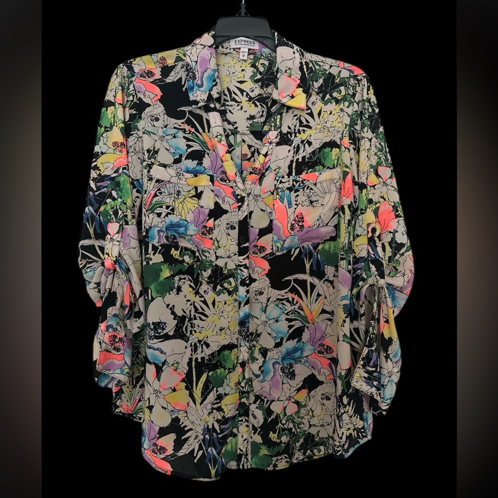 Express Floral Portofino Button Down Shirt with Notched Collar - Picture 3 of 5